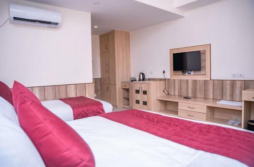Drishya Hotel