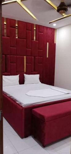 S.r Luxury Apartments