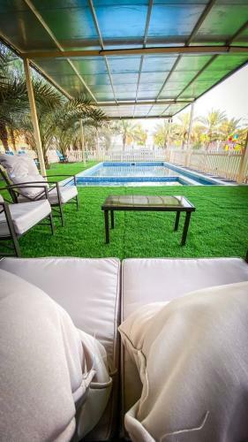Palm Escape - Luxurious 2 Bedrooms Chalet