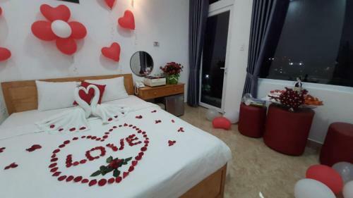 Hotel Kh�ch S?n H?ng Nguy�n