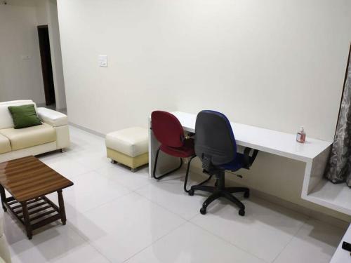 Corner Apartment, 2bhk With Good Privacy, Parking