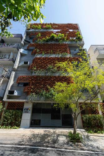 Hotel Iris Suites