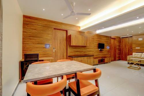 Hotel Myspace Triton Suites