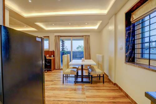 Hotel Myspace Triton Suites