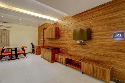 Hotel Myspace Triton Suites
