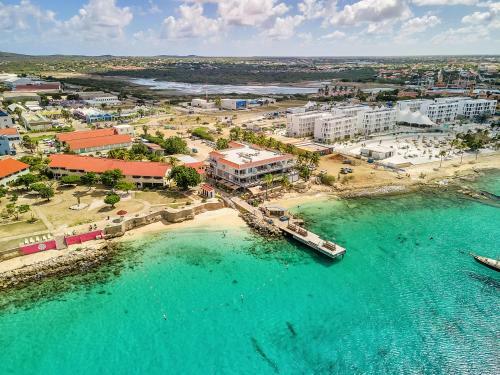 Apartamento Den Laman Condominium Tuna