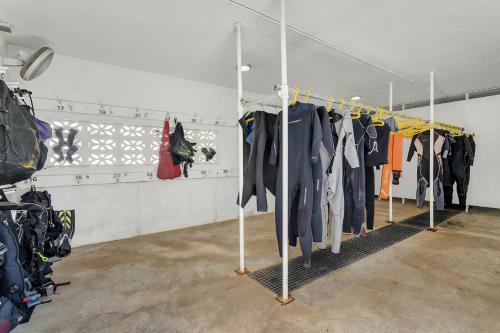 Apartamento Den Laman Condominium Tuna