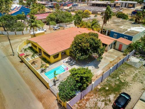 Villa Kas Mango In Kralendijk