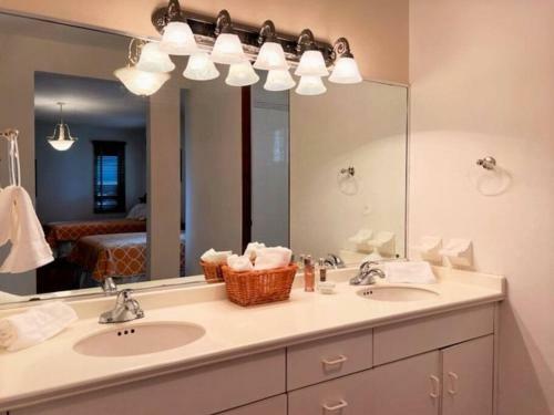 3 Br ? Villa Coco At Lakeside Villas