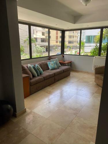 Luxurious Relaxing Beach Apartment
