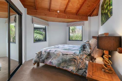 Lascelles Escape - Dairy Flat Holiday Home