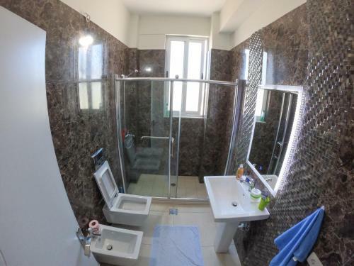 Dian?s Apartment