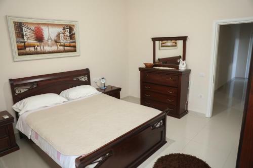 Dian?s Apartment