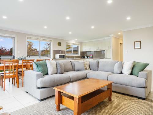 Beautiful Holiday Home, Close To Ski Fields
