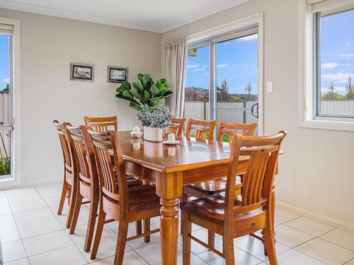 Beautiful Holiday Home, Close To Ski Fields