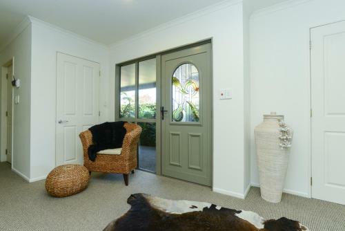 Napier Sea Views - Ahuriri Holiday House