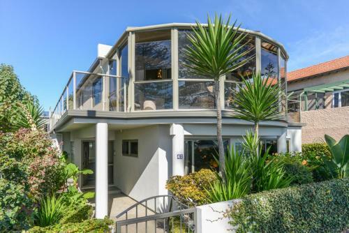 Napier Sea Views - Ahuriri Holiday House
