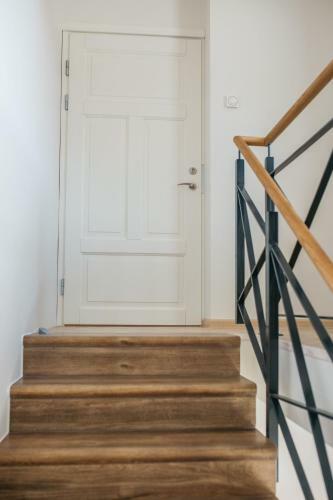 Hostal Kaksteist Apartments