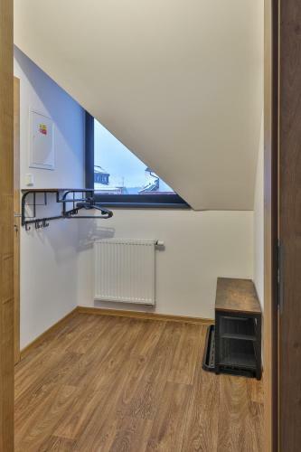 Apartm�ny Na Hand?