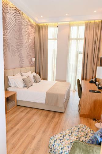 White Hill Hotel