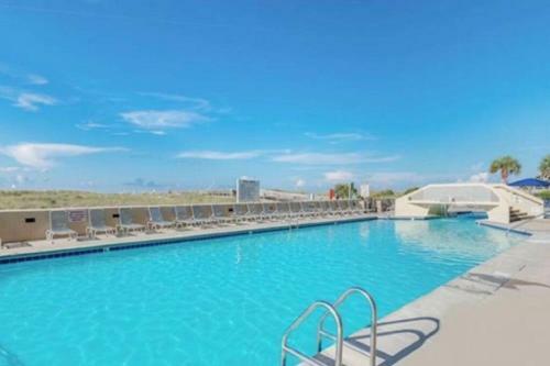Apartamento Phoenix VI 6512 - Beachfront W/ Beautiful Ocean Views!
