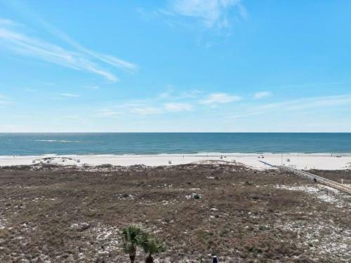Apartamento Phoenix VI 6512 - Beachfront W/ Beautiful Ocean Views!