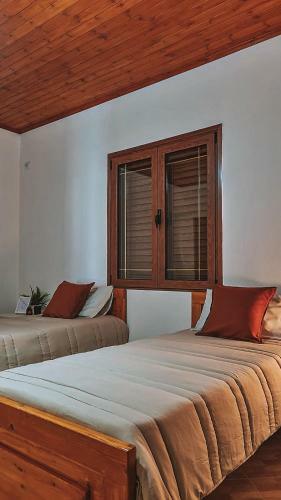 Villa Lovely 2 Bedroom Holiday Home With Parking On-site