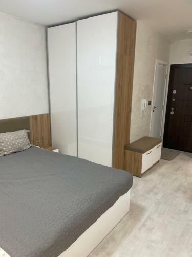 Apartamento Lazur Lux Studio Near Beach With Free Parking