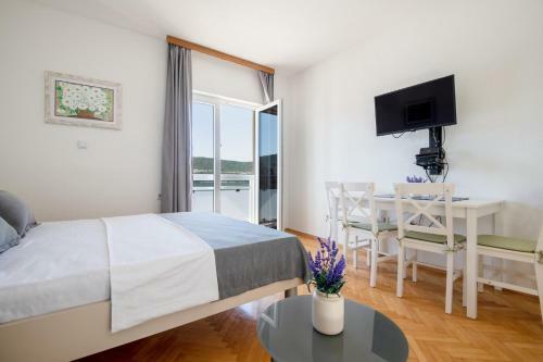 Hostal Apartmani Sunce