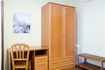 Hostal America