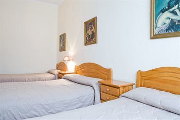 Hostal America