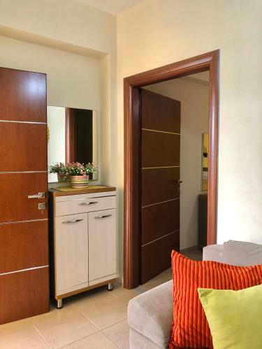 Melina Apartments