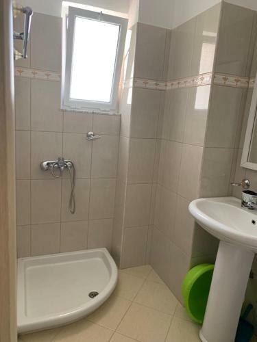 Apartamento Rezidenca E Kalter Sarande