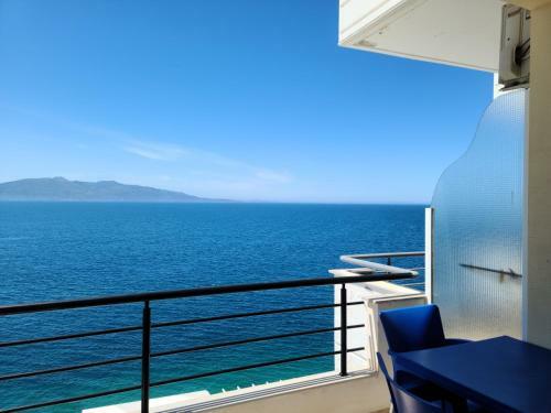 Apartamento First Line Sea View Studio