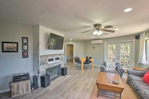 Peaceful Payson Cabin With Deck And Mtn Views!