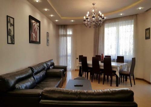 Stylish Apartment In Northern Avenue