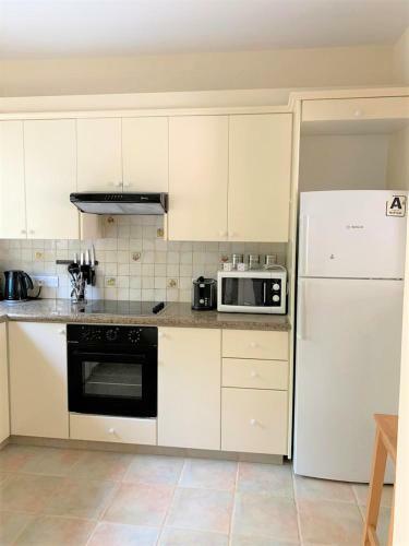 Villa Anastasia ,150 M To Coral Bay Beach