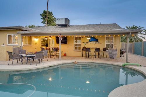 Mesa Retreat With Private Pool And Beach Backyard