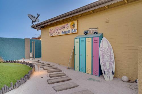Mesa Retreat With Private Pool And Beach Backyard