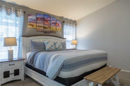 6511 Mesa