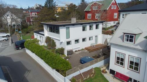 Luxurious Villa / Downtown / T�rshavn / 3 Br