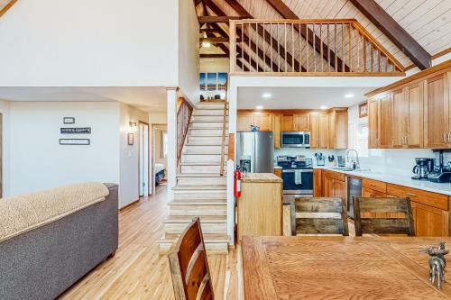 The Cedar Wood Chalet