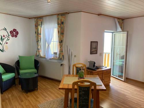 Apartamento Berghof Brunner Das K�rntner Motorradhotel