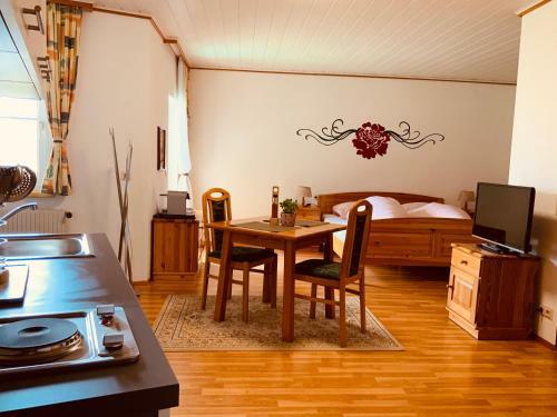 Apartamento Berghof Brunner Das K�rntner Motorradhotel