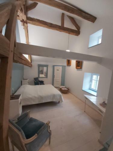 Hostal La Ferme Aux Glycines