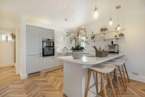 Stunning 3-bed Cottage In Abergele North Wales