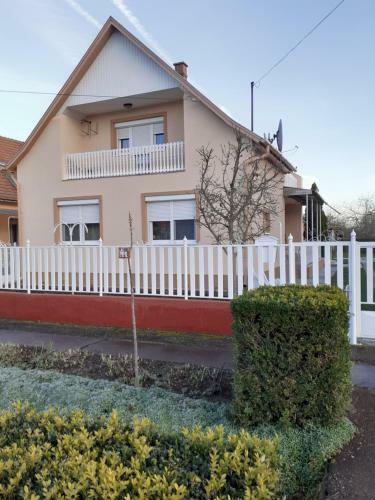 Karkusz Apartman