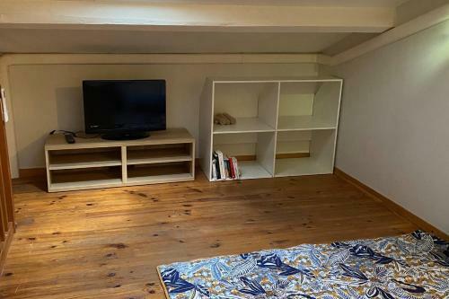 35m Duplex Apt In The Heart Of Aix-en-provence