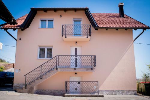 Apartamento La Vivo - Leon I Emili