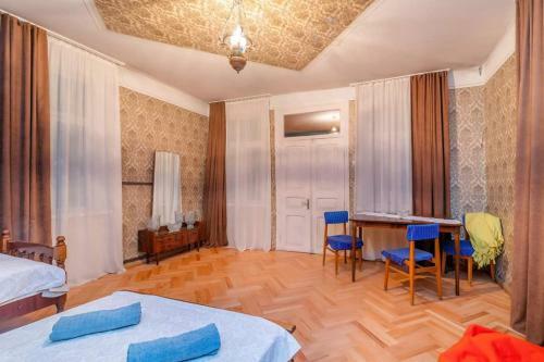 Hostal Rainbow/tsisartkela